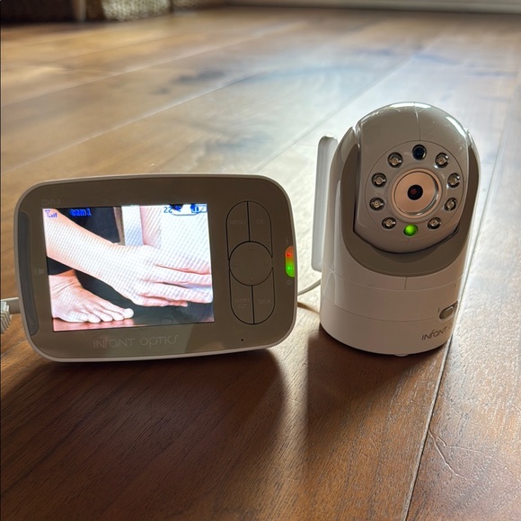 INFATN OPTICS Baby Monitor Portable / DXR-8 Video Baby Monitor - Picture 1 of 2